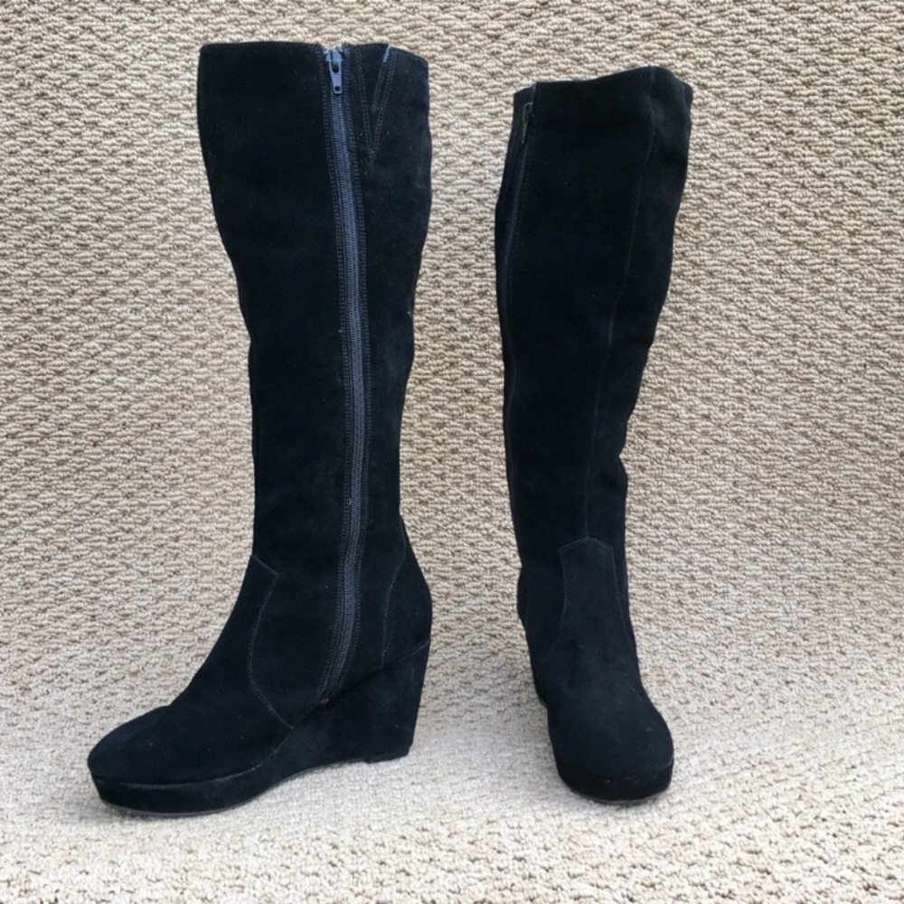 Steve Madden “Ashleey” Knee High Boots- Size 9